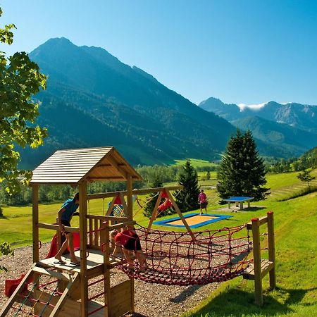 Familien- Und Wellnesshotel Hanneshof Kleinarl Esterno foto