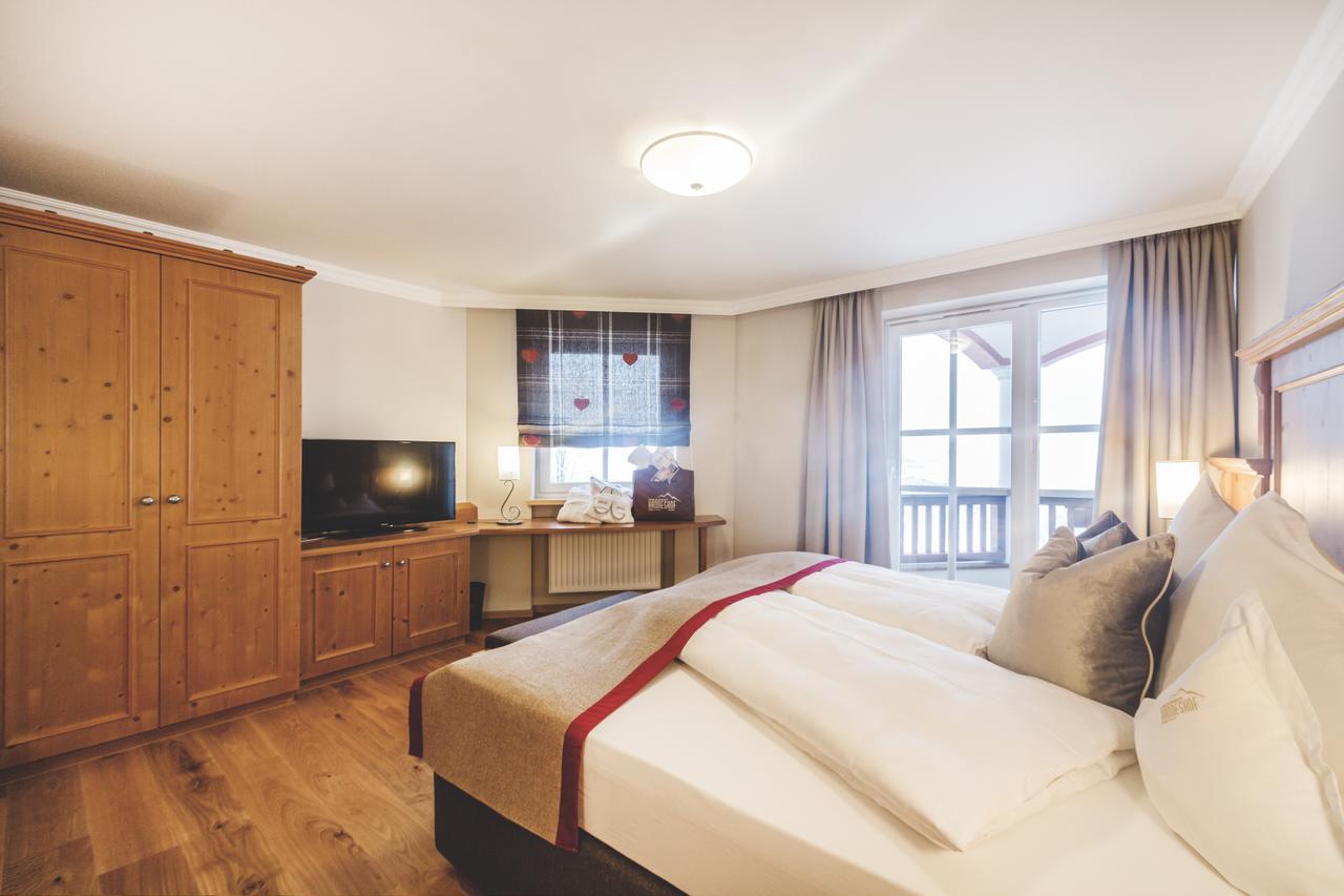 Familien- Und Wellnesshotel Hanneshof Kleinarl Esterno foto