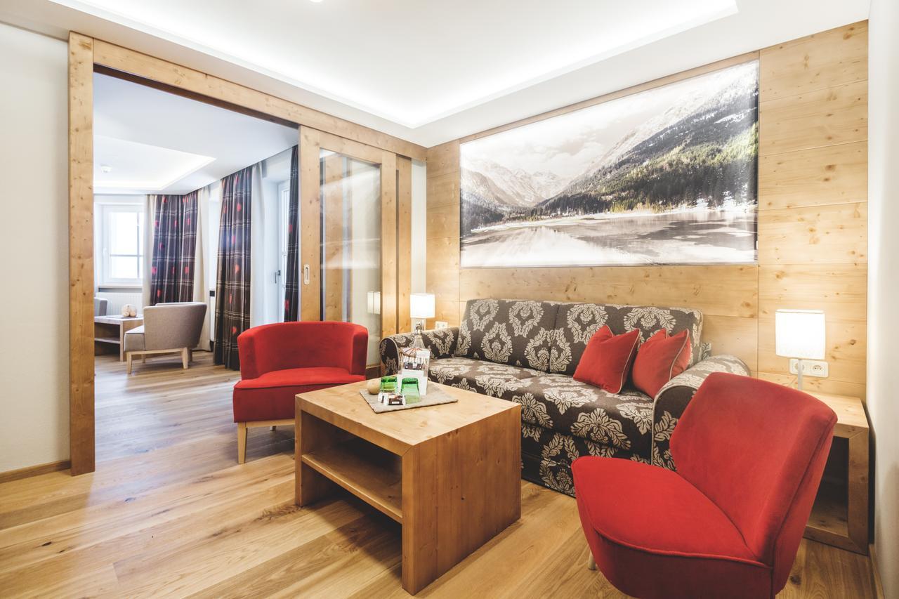 Familien- Und Wellnesshotel Hanneshof Kleinarl Esterno foto