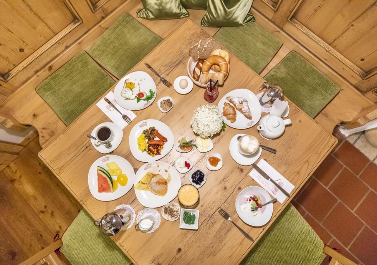 Familien- Und Wellnesshotel Hanneshof Kleinarl Esterno foto