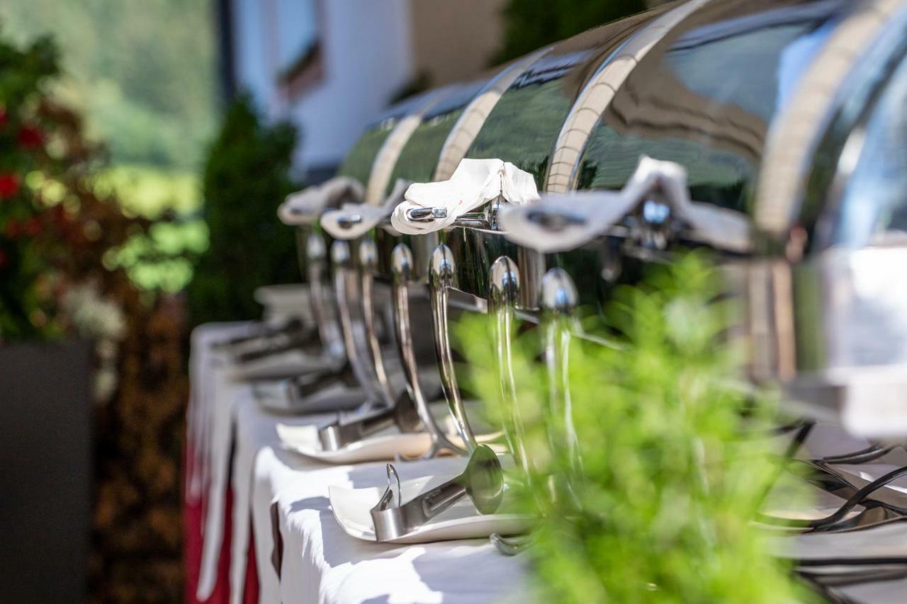 Familien- Und Wellnesshotel Hanneshof Kleinarl Esterno foto