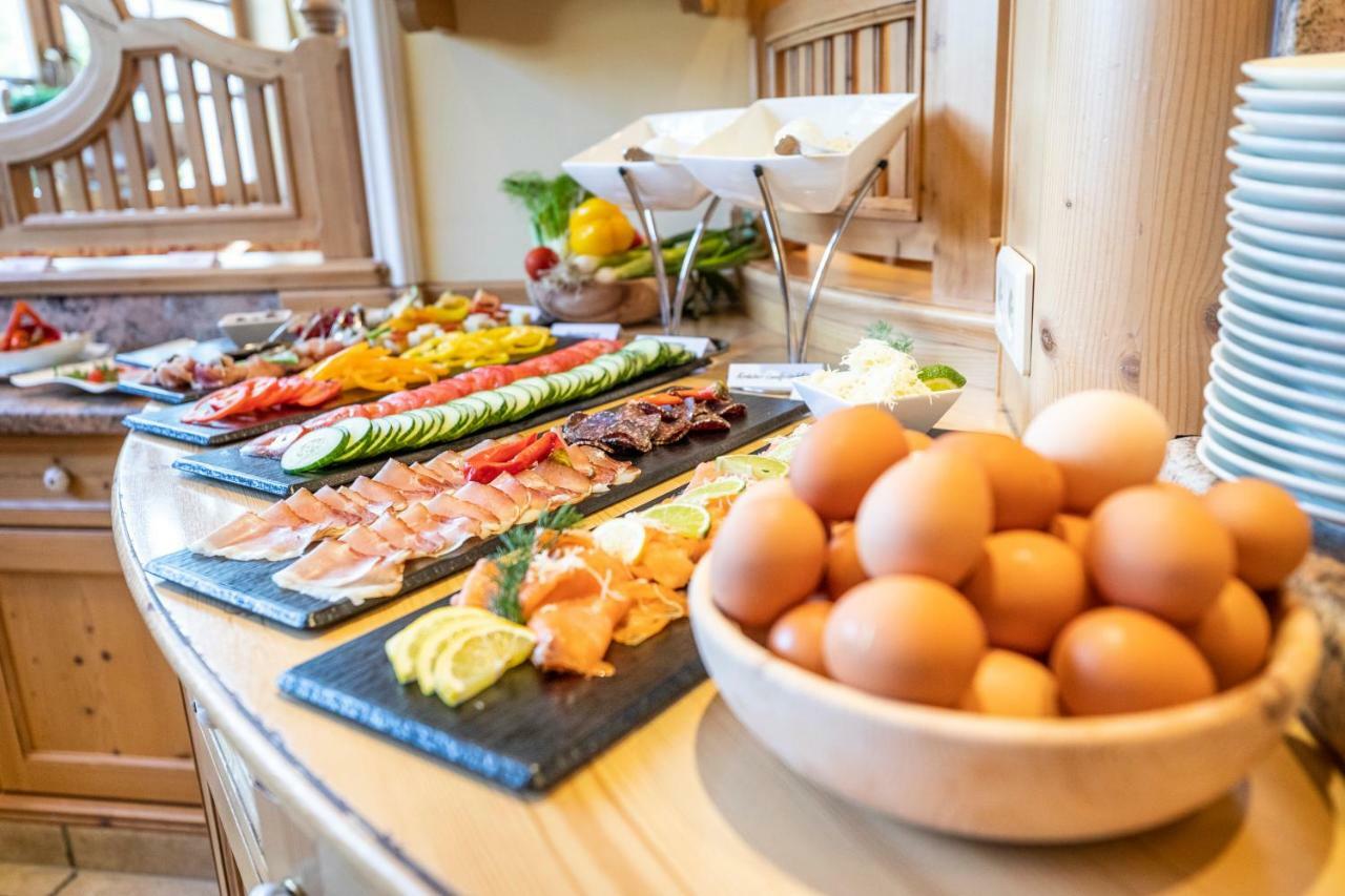 Familien- Und Wellnesshotel Hanneshof Kleinarl Esterno foto